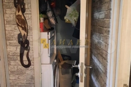 2-к. квартира, 45 м², 1/5 эт.