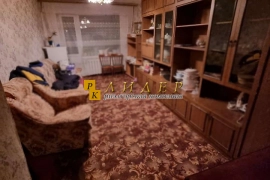 Продается 2-комнатная квартира